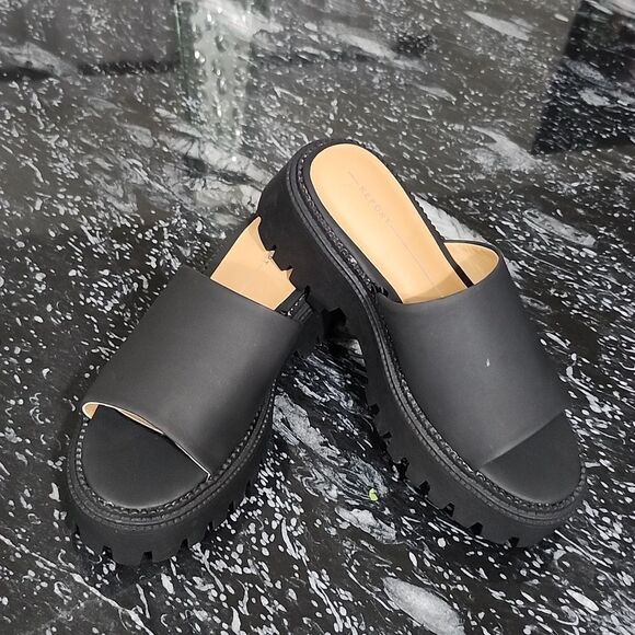 BRAND NEW REPORT WOMEN'S PLATFORM ROUND-TOE SANDAL R3 - Picture 15 of 16